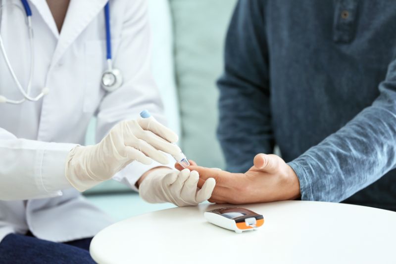 Can Diabetics Get Dental Implants