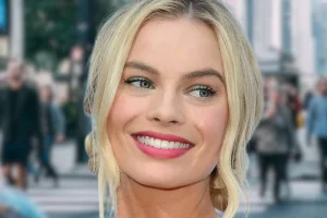 The Truth About Margot Robbie Veneers:
