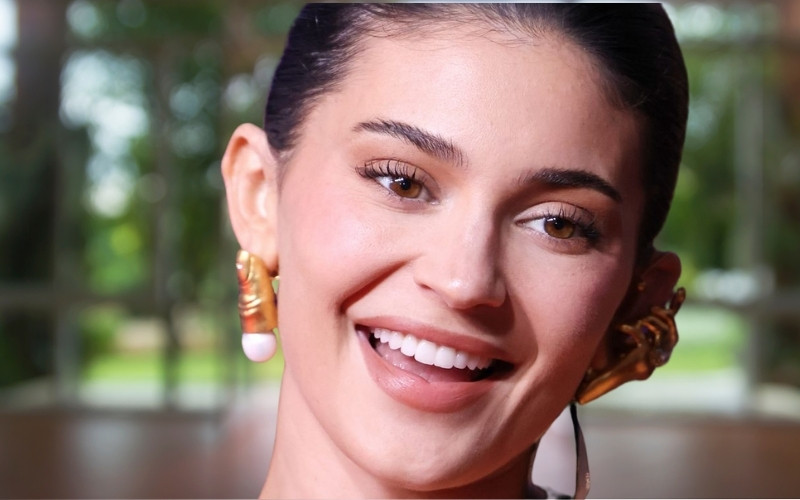 Kylie Jenner Teeth