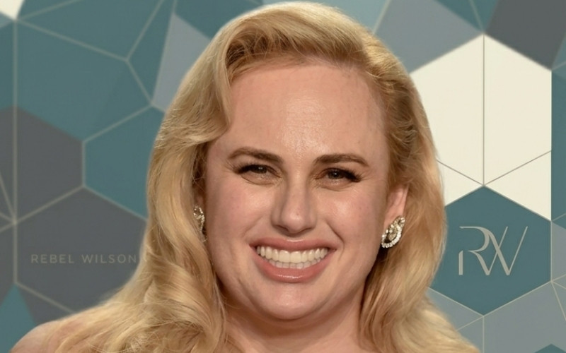 Rebel Wilson Teeth
